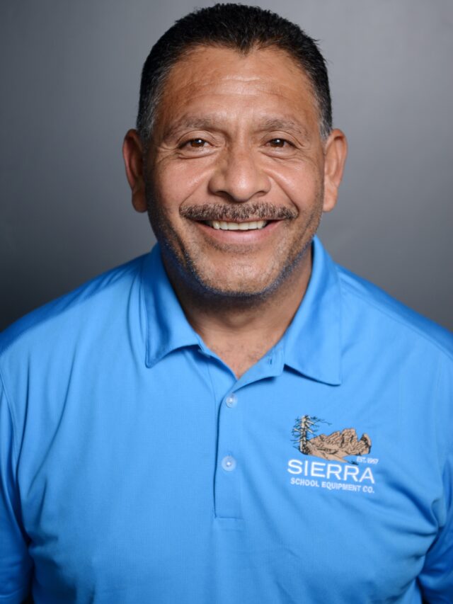 Lucio Ayala Headshot