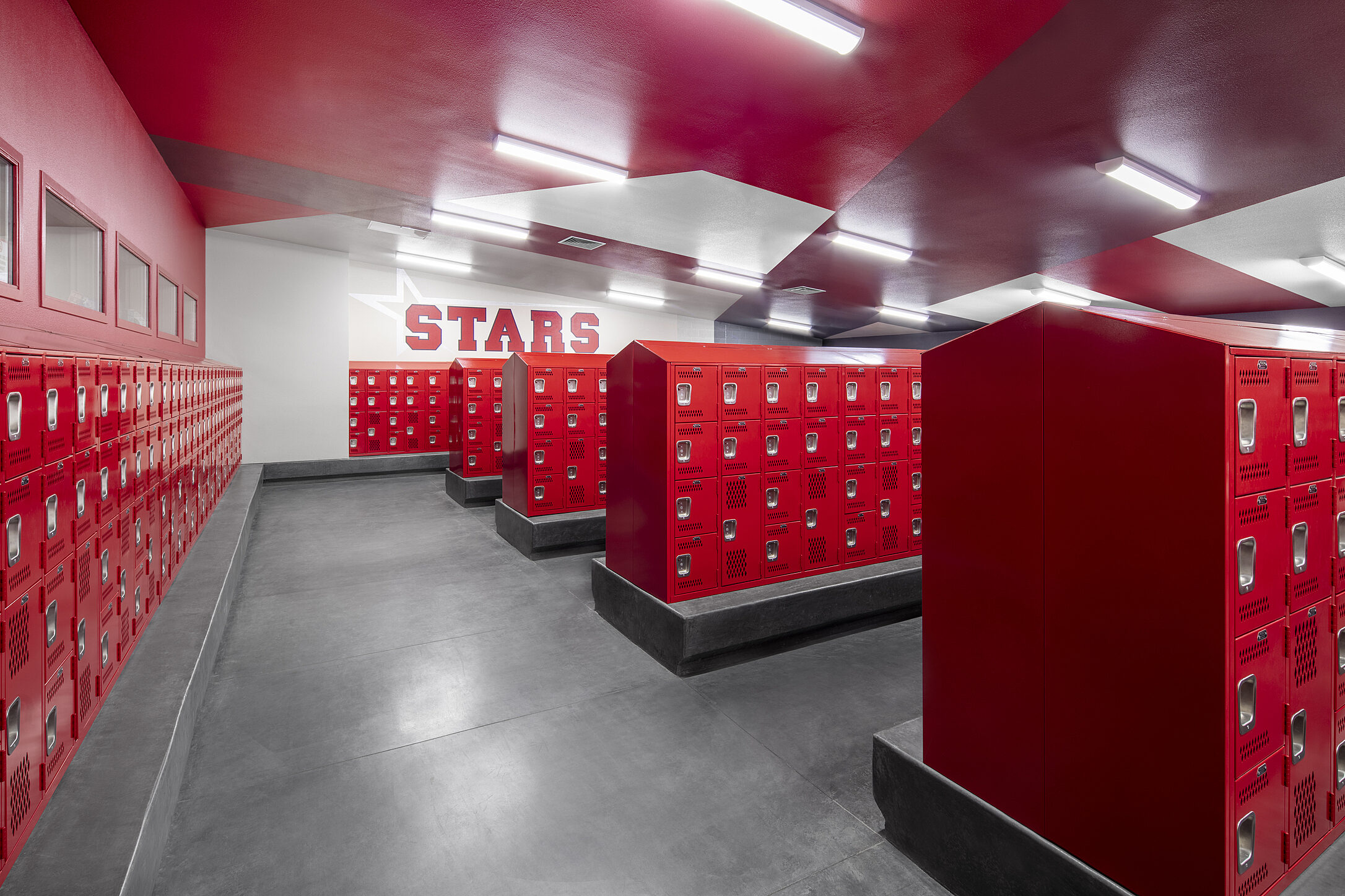 NHS Lockers2 25